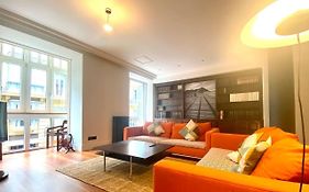 Luxury Stay In The Heart Of The City